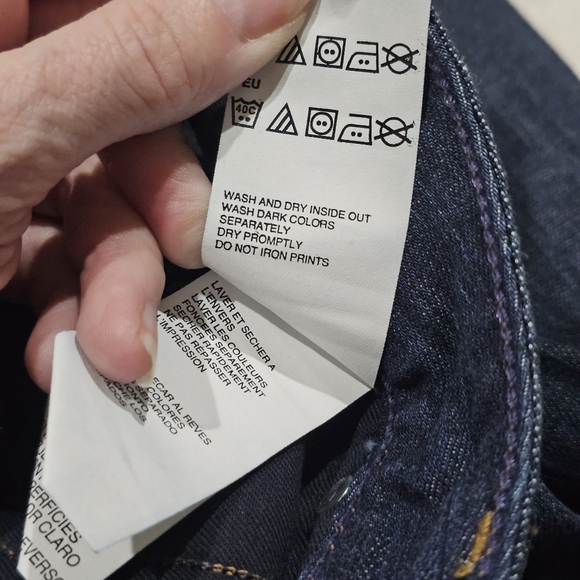 Tommy Hilfiger Boyfriend Mid‑Rise Easy Fit Bootcut Jeans w/ Stretch Blue Wash 4 - Picture 11 of 15